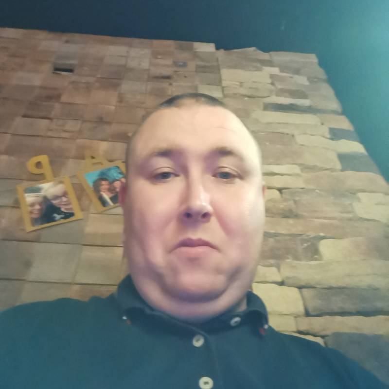 Meet Aaron, 19 Male from Royaume-Uni - Free Online Dating at AhhDate