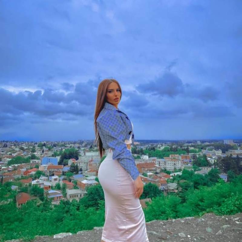 Meet ILIA, 57 Female from Tbilisi, Geórgia - Free Online Dating at AhhDate - Photo 965