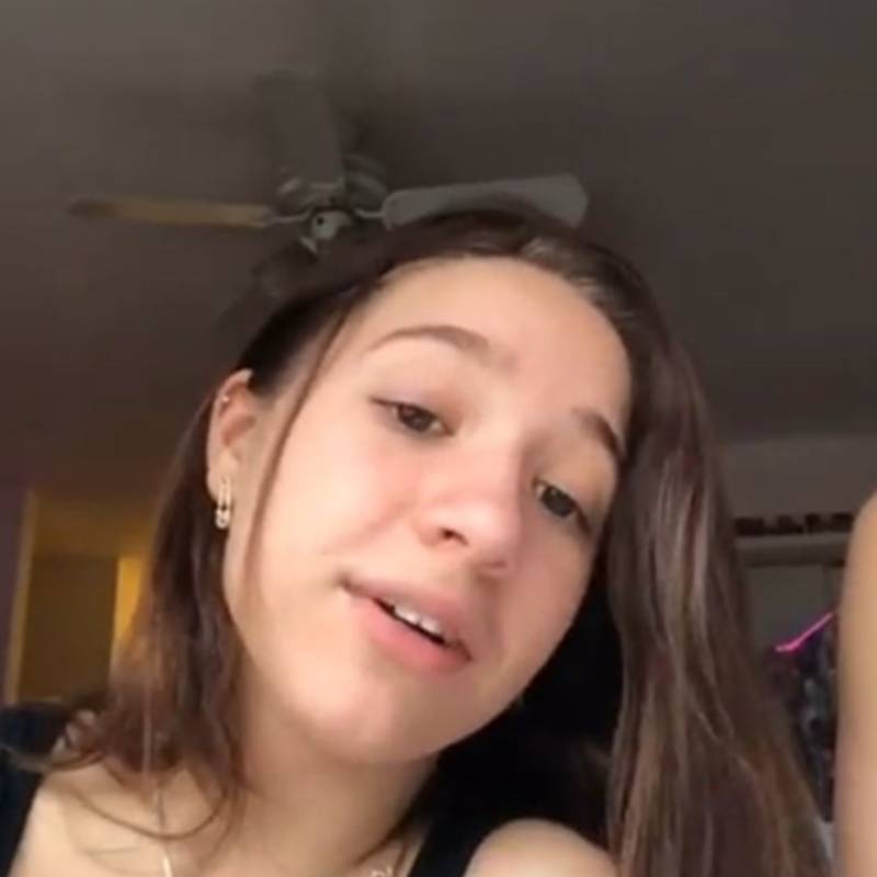 Meet Bella, 25 Female from Vereinigte Staaten - Free Online Dating at AhhDate