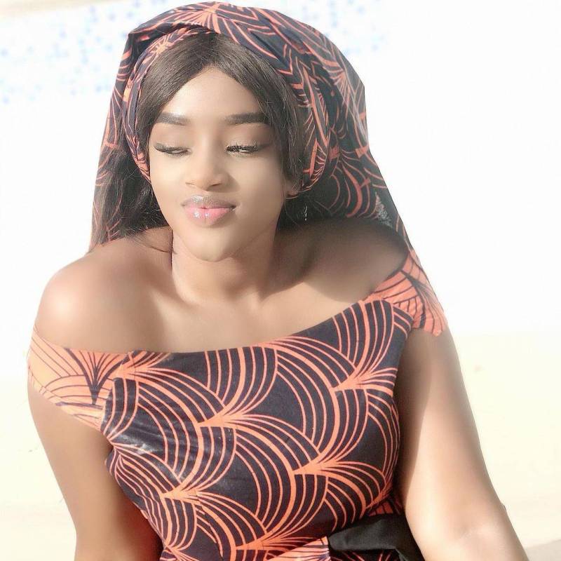 Meet Gina, 30 Female from Senegal - Free Online Dating at AhhDate