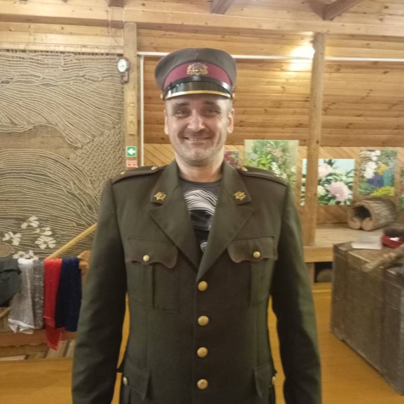 Meet Konstantin, 19 Male from Latvia - Free Online Dating at AhhDate