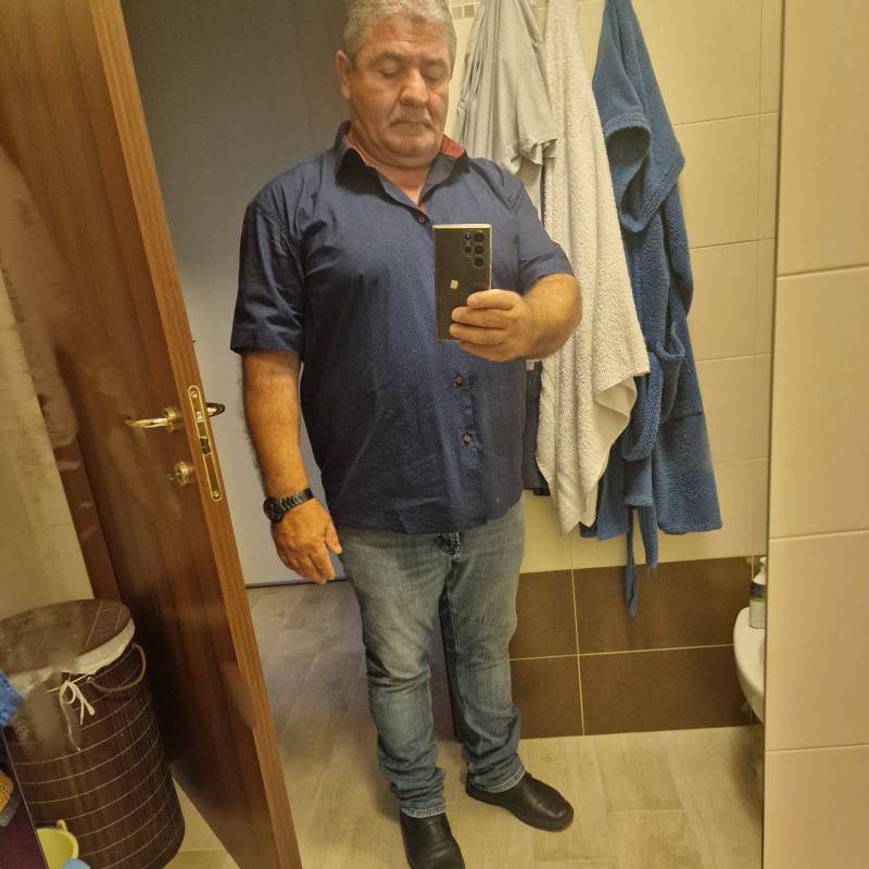 Meet Nicolae, 55 Male from Италия - Free Online Dating at AhhDate
