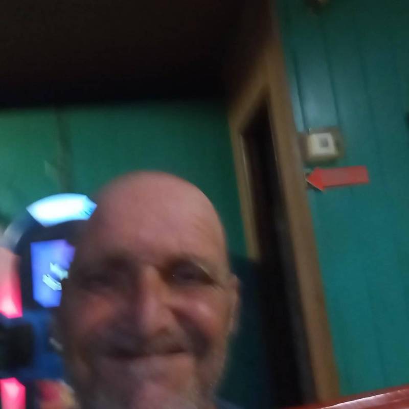 Meet Aaa, 19 Male from Angola - Free Online Dating at AhhDate