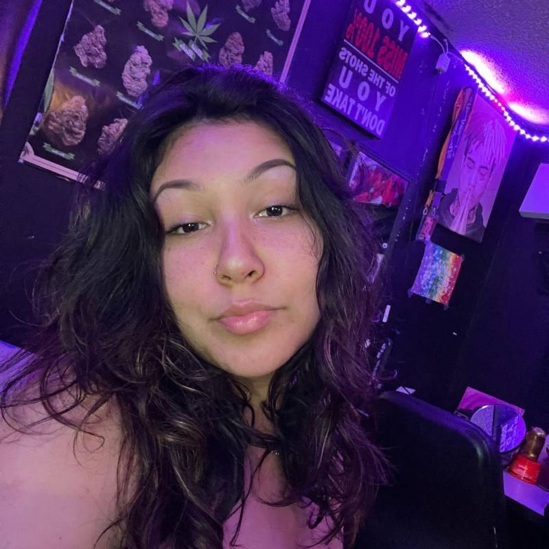 Meet Kira, 22 Female from Amerika Birleşik Devletleri - Free Online Dating at AhhDate