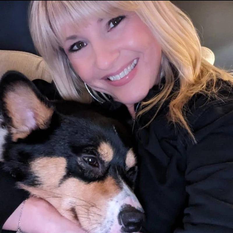 Meet Lorinda, 55 Female from Estados Unidos - Free Online Dating at AhhDate