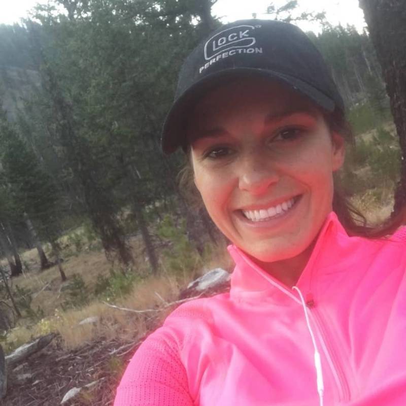 Meet Eva, 27 Female from Romênia - Free Online Dating at AhhDate