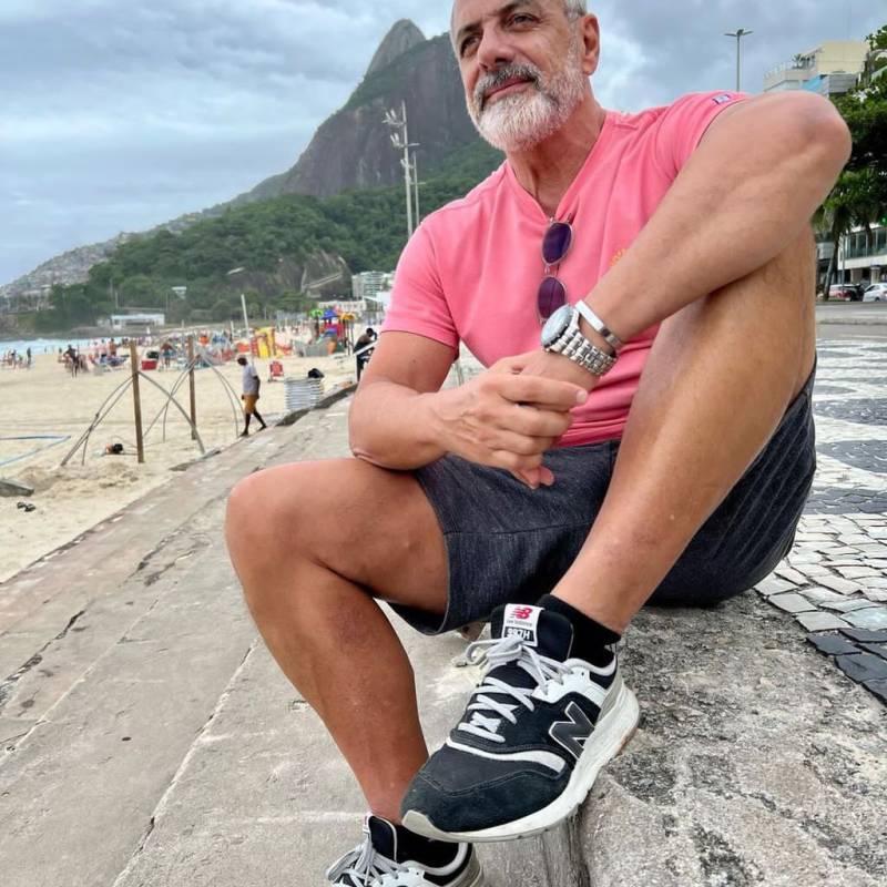 Meet Ethan, 65 Male from объединенное Королевство - Free Online Dating at AhhDate - Photo 3234