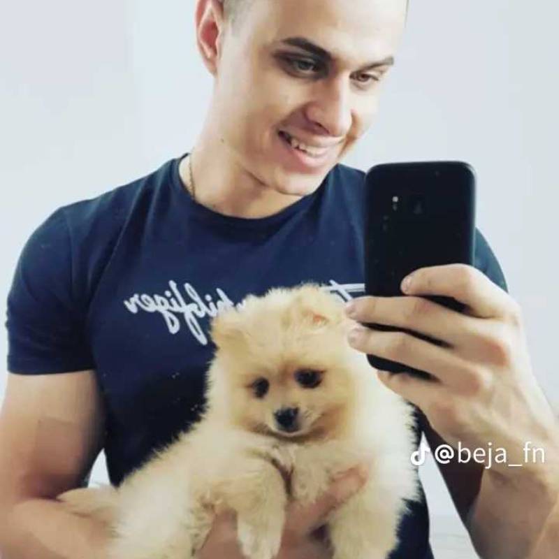 Meet Szymon, 19 Male from Polonya - Free Online Dating at AhhDate