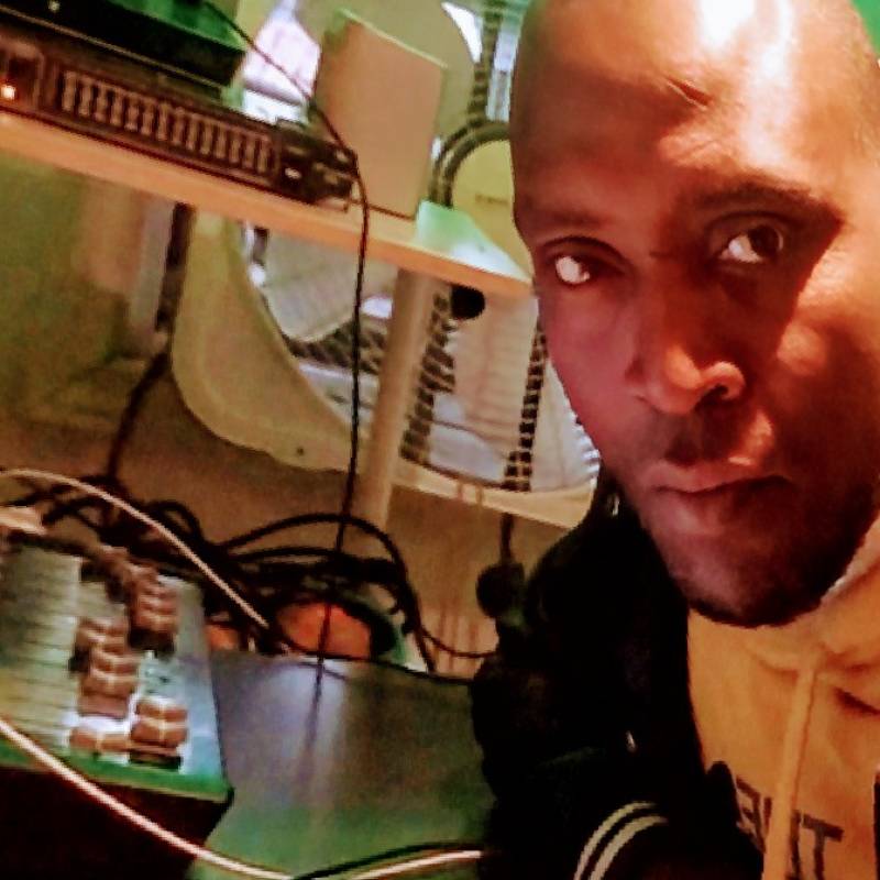 Meet Mark, 51 Male from Canada - Free Online Dating at AhhDate