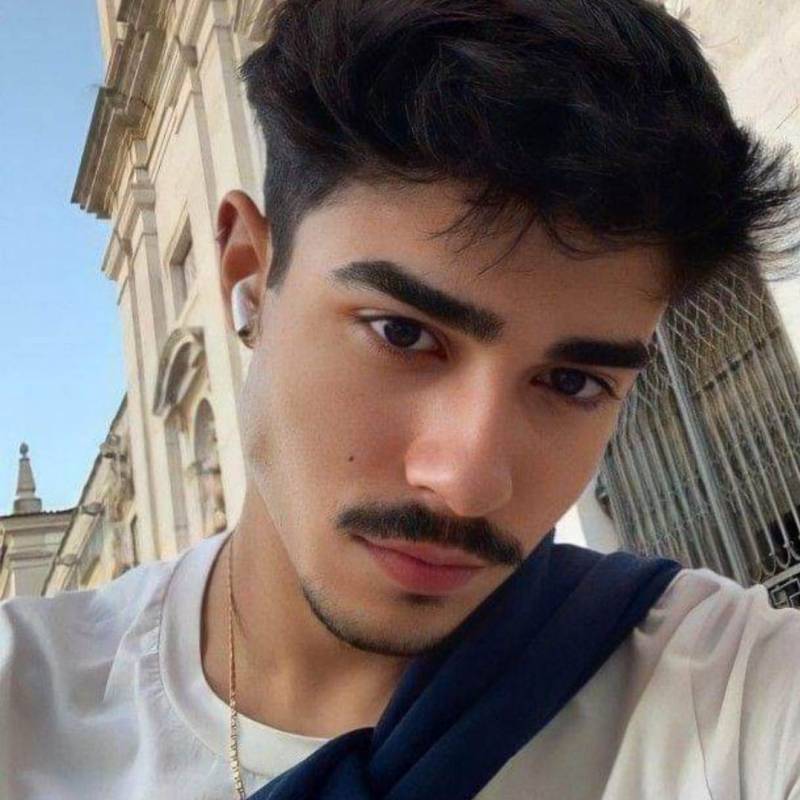 Meet Jamy, 19 Male from Италия - Free Online Dating at AhhDate