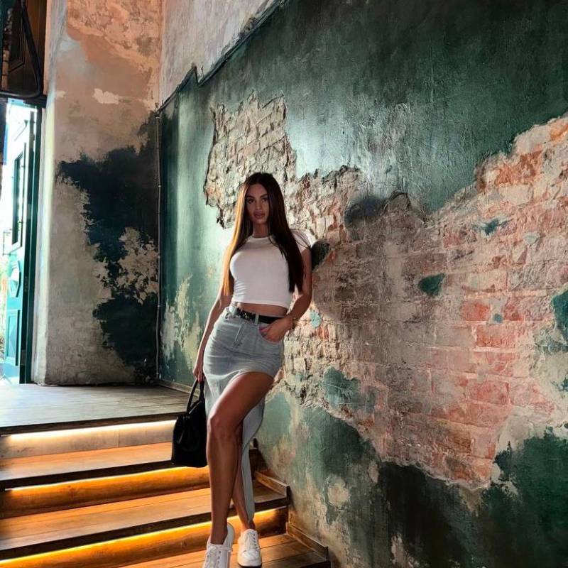 Meet alona, 36 Female from Ukraine - Free Online Dating at AhhDate