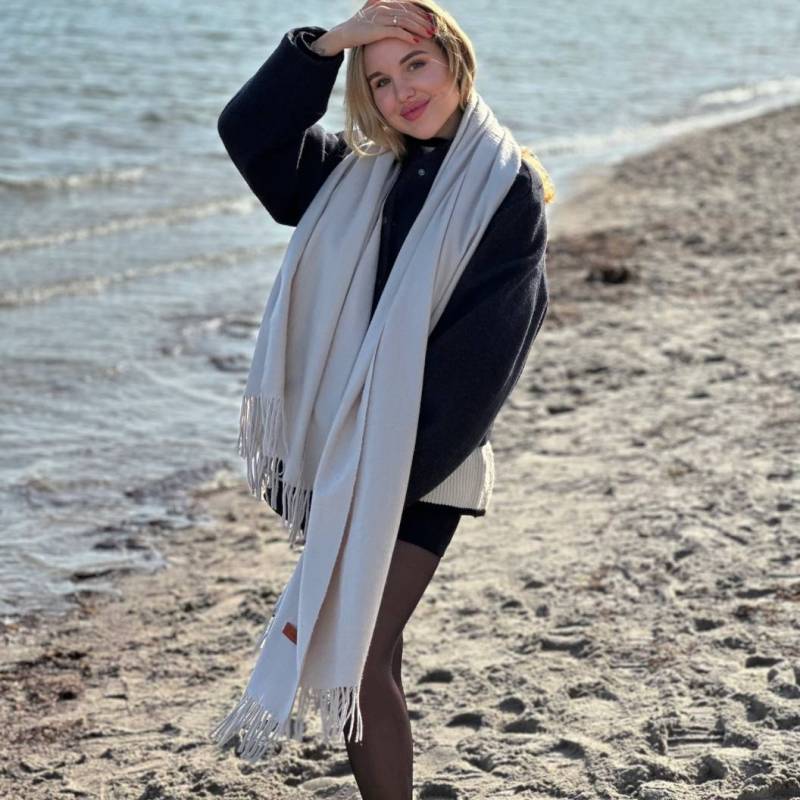 Meet Diana, 25 Female from Украина - Free Online Dating at AhhDate