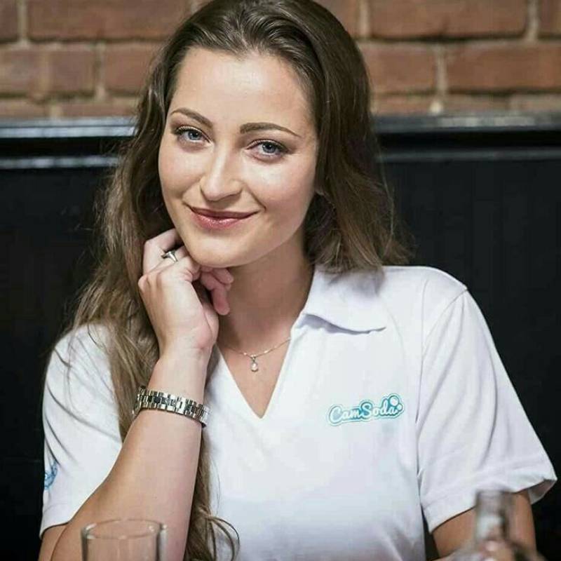 Meet Danny, 19 Female from American Samoa - Free Online Dating at AhhDate