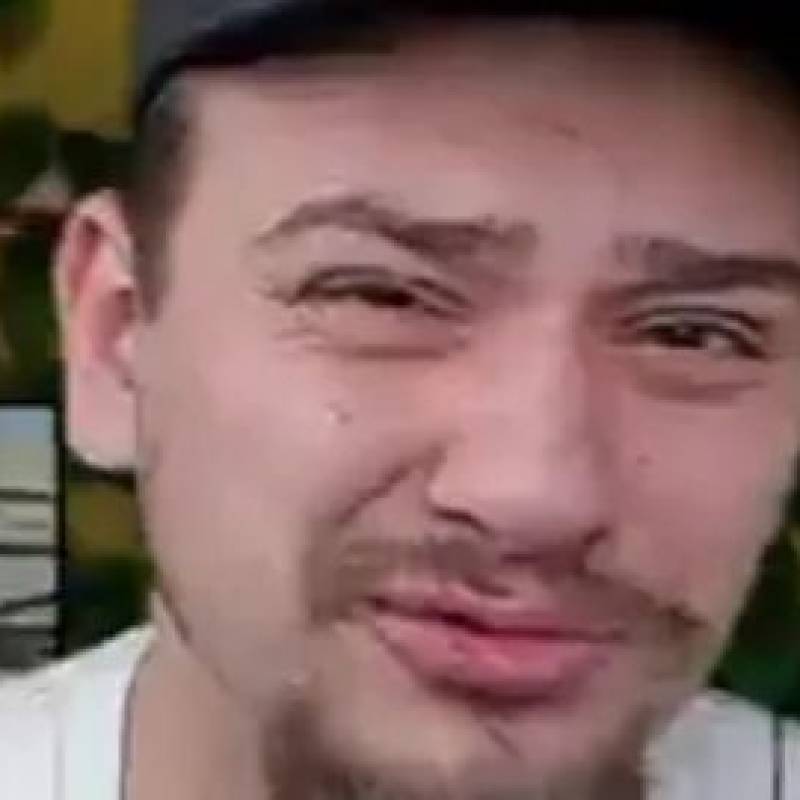 Meet Alex, 19 Male from Russian Federation - Free Online Dating at AhhDate