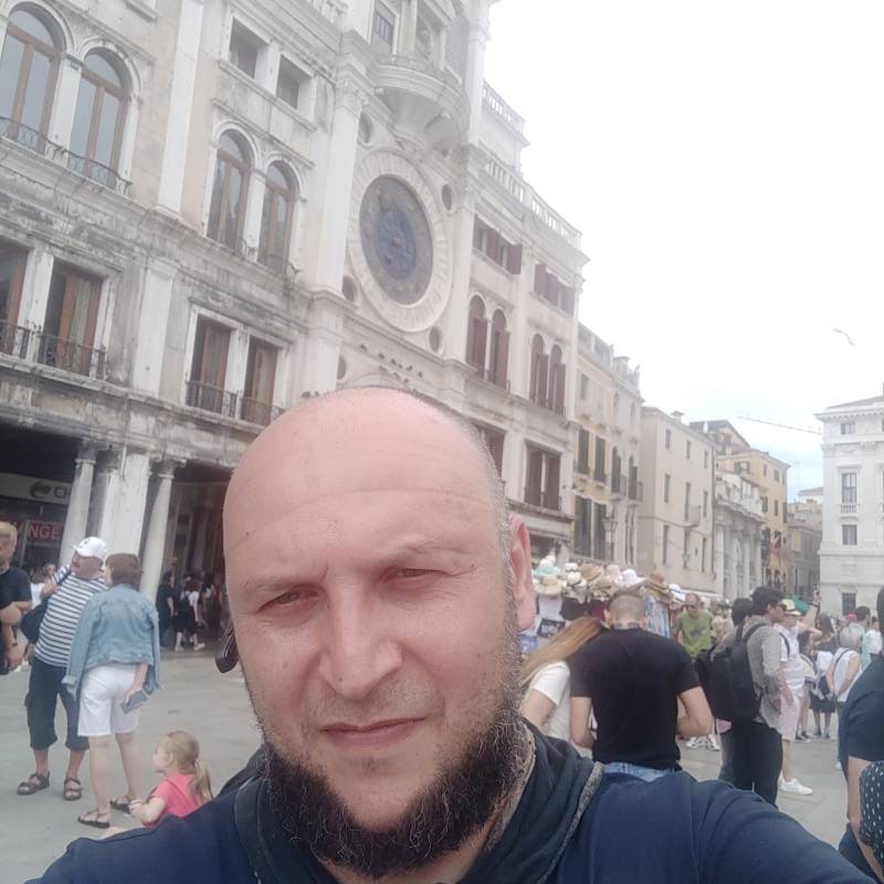 Meet Yevgen, 43 Male from Duesseldorf, Германия - Free Online Dating at AhhDate