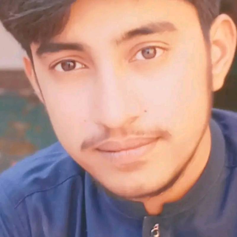 Meet Umer, 19 Male from Paquistão - Free Online Dating at AhhDate