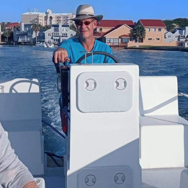 Meet Francois, 54 Male from Jeffreys Bay, Zuid-Afrika - Free Online Dating at AhhDate - Photo 3798