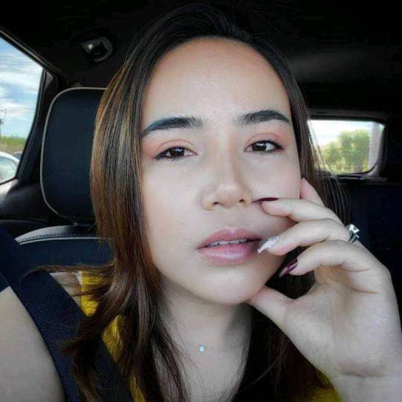 Meet Alina, 37 Female from United Kingdom - Free Online Dating at AhhDate