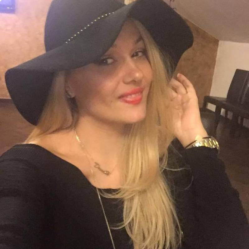 Meet Sandra, 35 Female from Frankrijk - Free Online Dating at AhhDate - Photo 4659