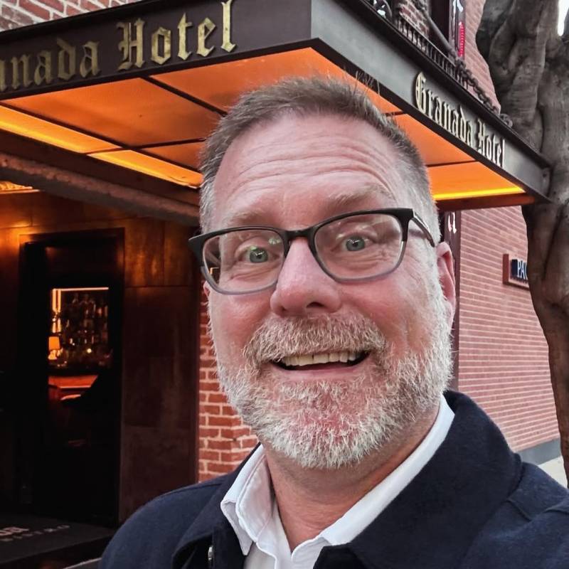 Meet Richard, 47 Male from Luxemburg - Free Online Dating at AhhDate