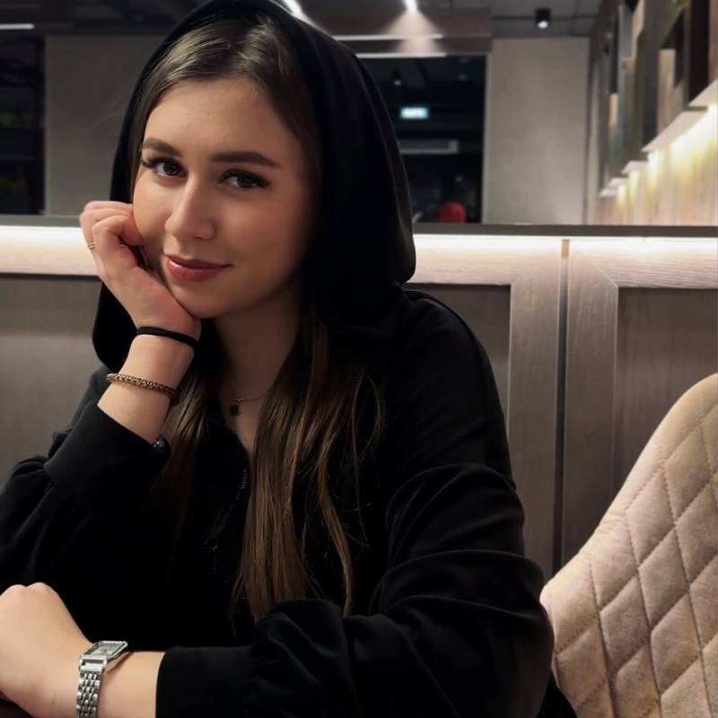 Meet Eva, 30 Female from Pavo - Free Online Dating at AhhDate