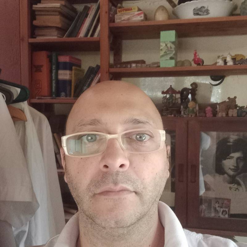 Meet Lucas, 43 Male from Италия - Free Online Dating at AhhDate