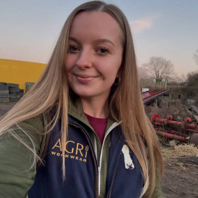 Meet Hannah, 35 Female from Vereinigte Staaten - Free Online Dating at AhhDate - Photo 5600