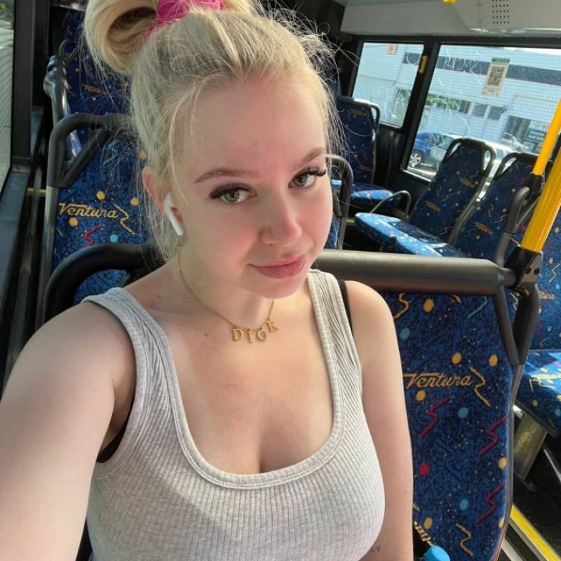 Meet Pretty, 29 Female from Vereinigte Staaten - Free Online Dating at AhhDate