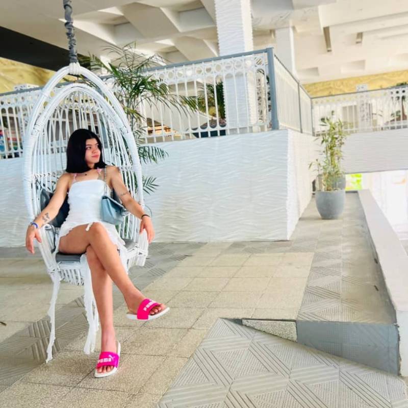 Meet Amelia, 29 Female from Cuba - Free Online Dating at AhhDate