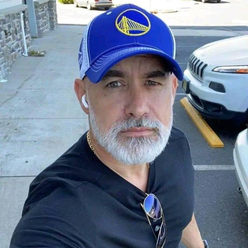 Meet George, 44 Male from United States - Free Online Dating at AhhDate