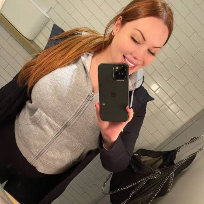 Meet Elizabeth, 19 Female from Israel - Free Online Dating at AhhDate