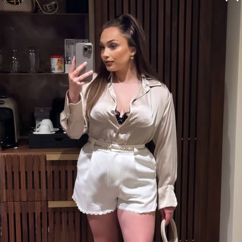 Meet Annie, 43 Female from United Kingdom - Free Online Dating at AhhDate - Photo 6084