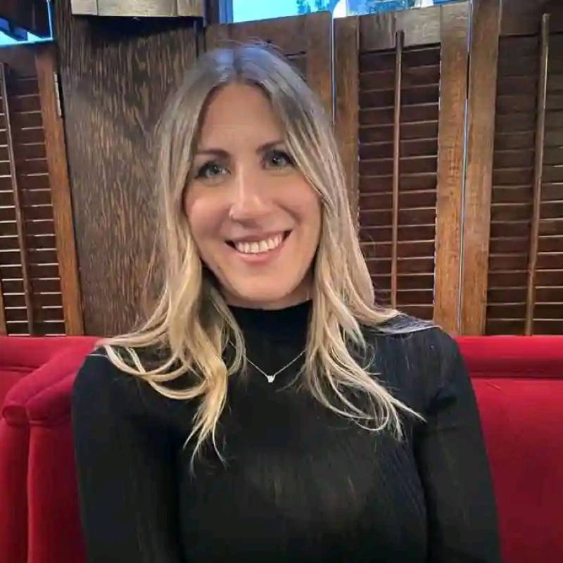 Meet Alisa, 31 Female from United Kingdom - Free Online Dating at AhhDate