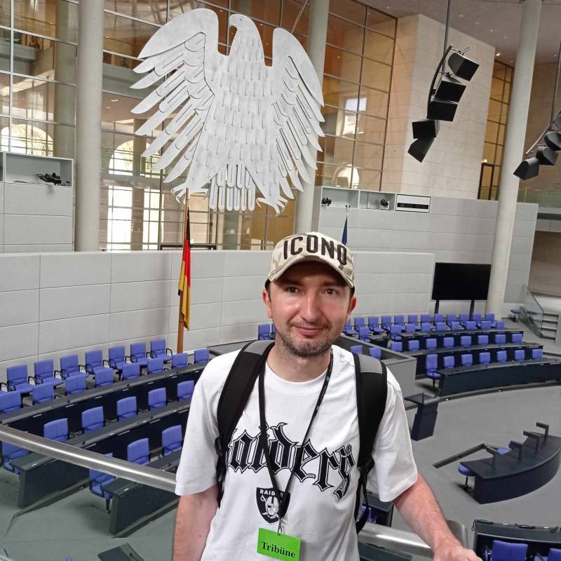 Meet Александр, 38 Male from Украина - Free Online Dating at AhhDate - Photo 6959