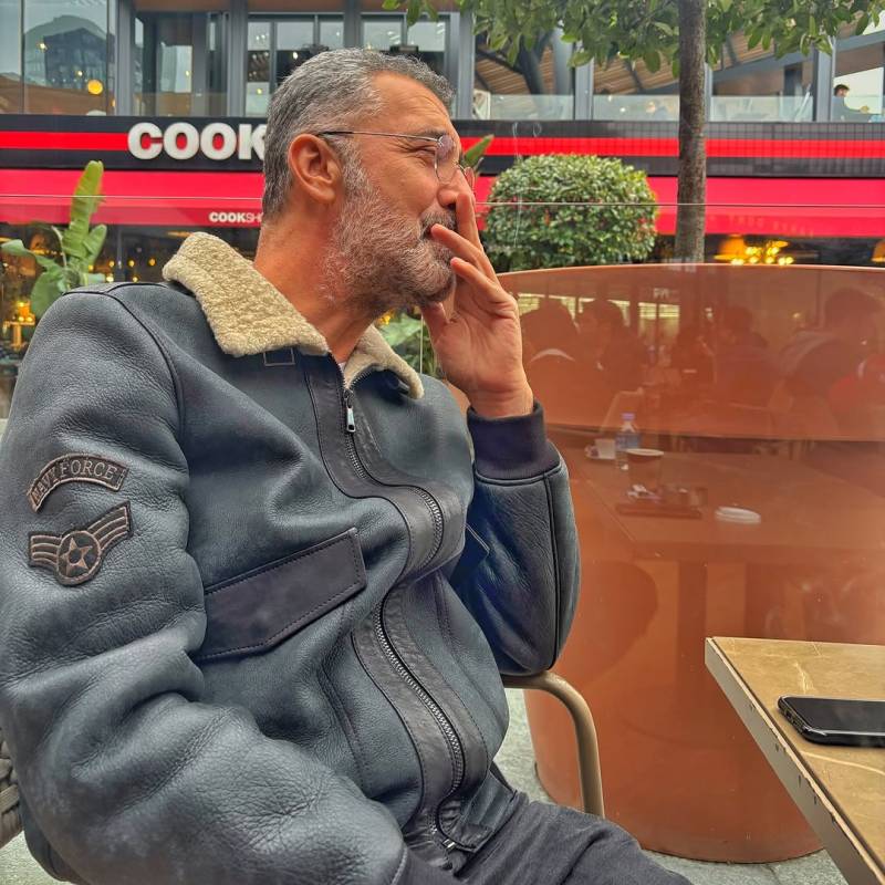 Meet Alex, 72 Male from Hong Kong - Free Online Dating at AhhDate