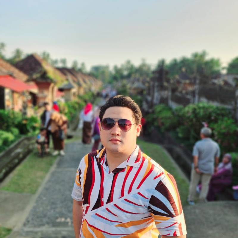 Meet Johan, 37 Male from Indonesia - Free Online Dating at AhhDate