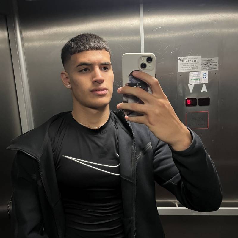 Meet nicckk, 18 Male from Italia - Free Online Dating at AhhDate