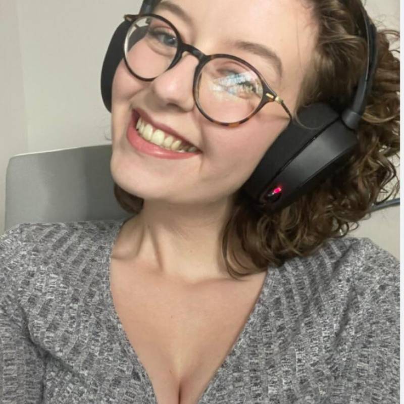 Meet Luna, 24 Female from Estados Unidos - Free Online Dating at AhhDate