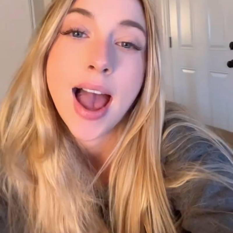 Meet Mitchelle, 27 Female from الولايات المتحدة - Free Online Dating at AhhDate - Photo 8696