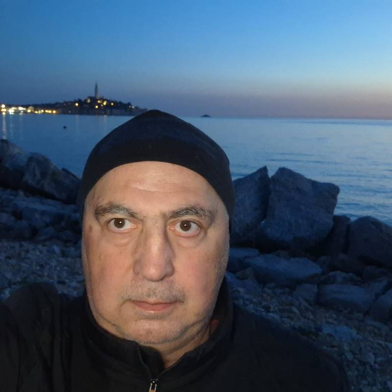 Meet Johnny, 65 Male from Rovinj, Croácia - Free Online Dating at AhhDate