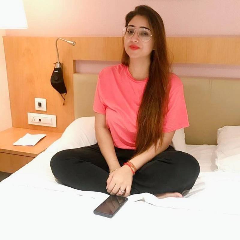 Meet lalit, 25 Female from India - Free Online Dating at AhhDate