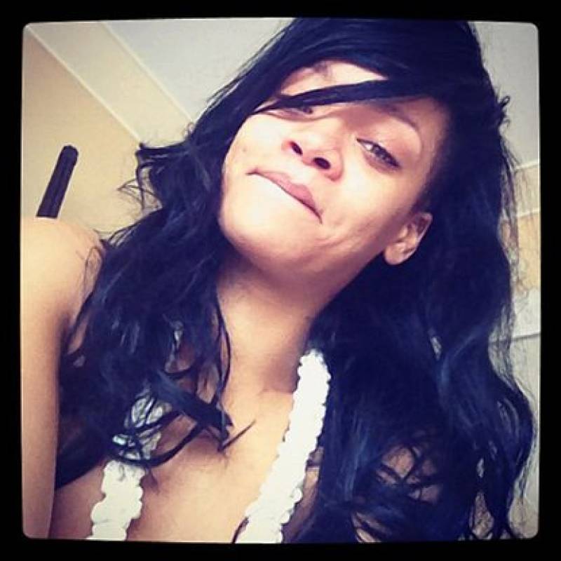 Meet bless, 18 Female from المملكة المتحدة - Free Online Dating at AhhDate