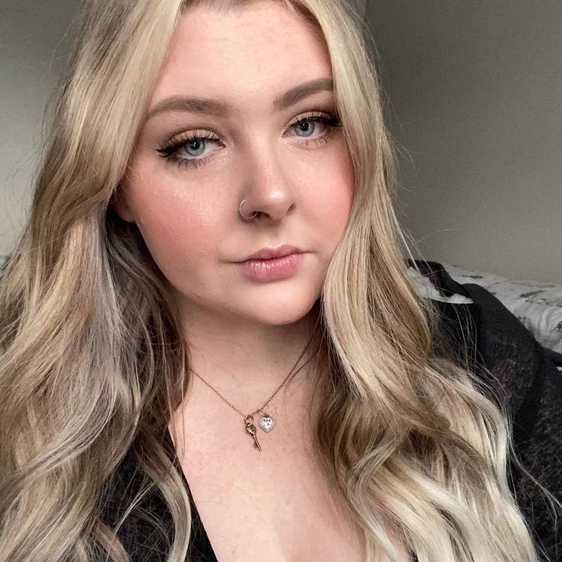 Meet rose, 18 Female from Canada - Free Online Dating at AhhDate - Photo 9880