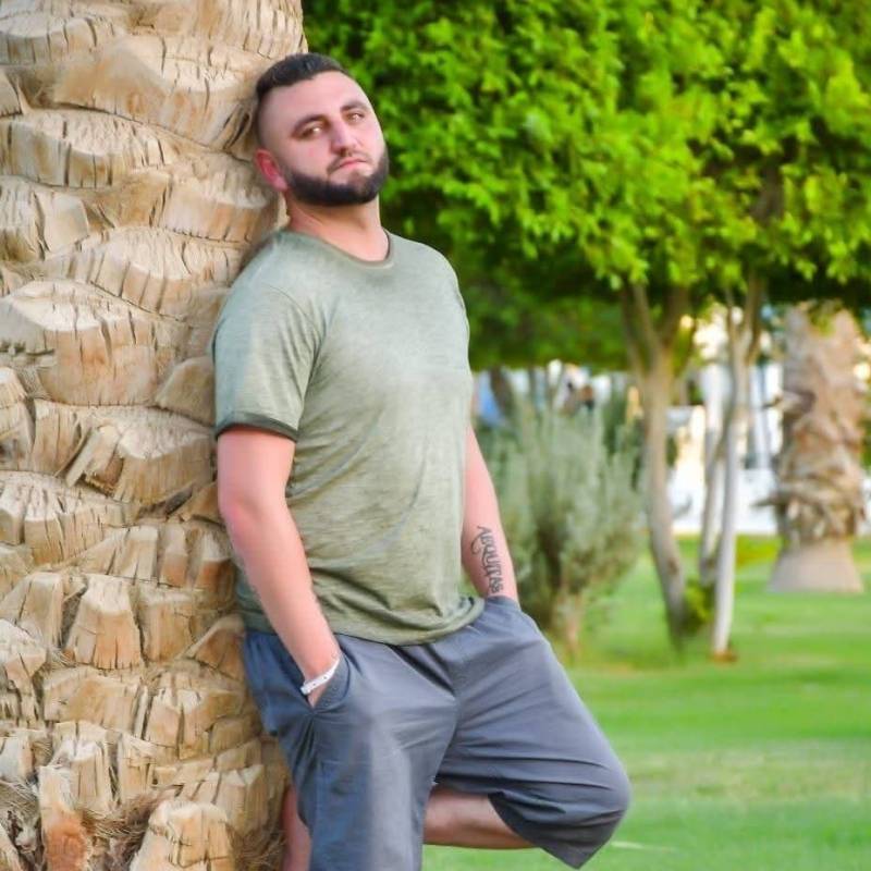 Meet Vitali, 38 Male from Германия - Free Online Dating at AhhDate
