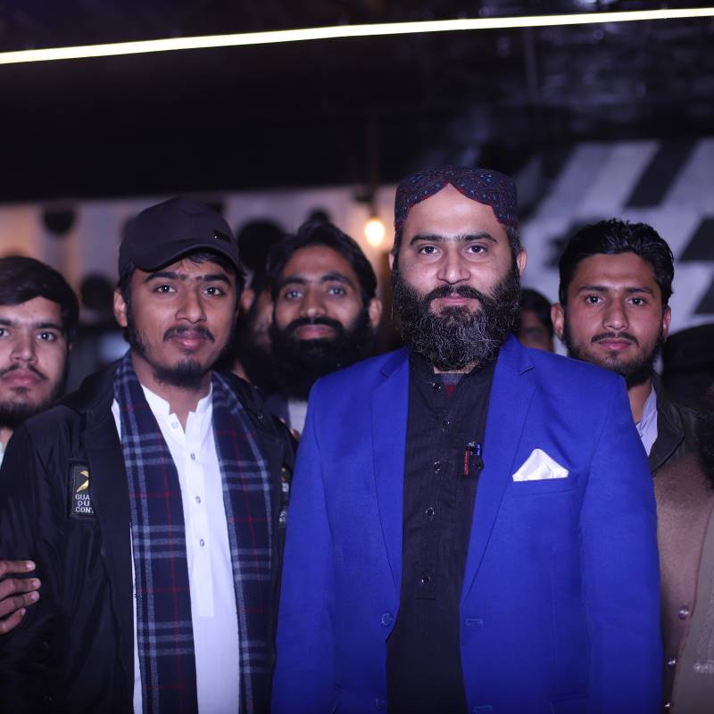 Meet Ahmad, 18 Male from Pakistan - Free Online Dating at AhhDate