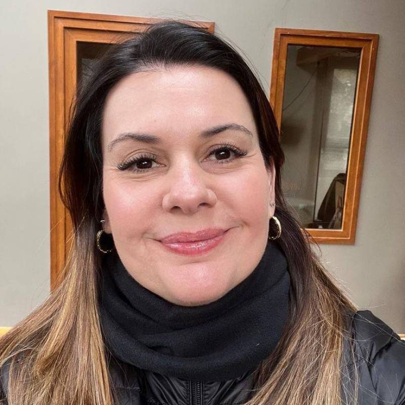 Meet Tina, 18 Female from المملكة المتحدة - Free Online Dating at AhhDate