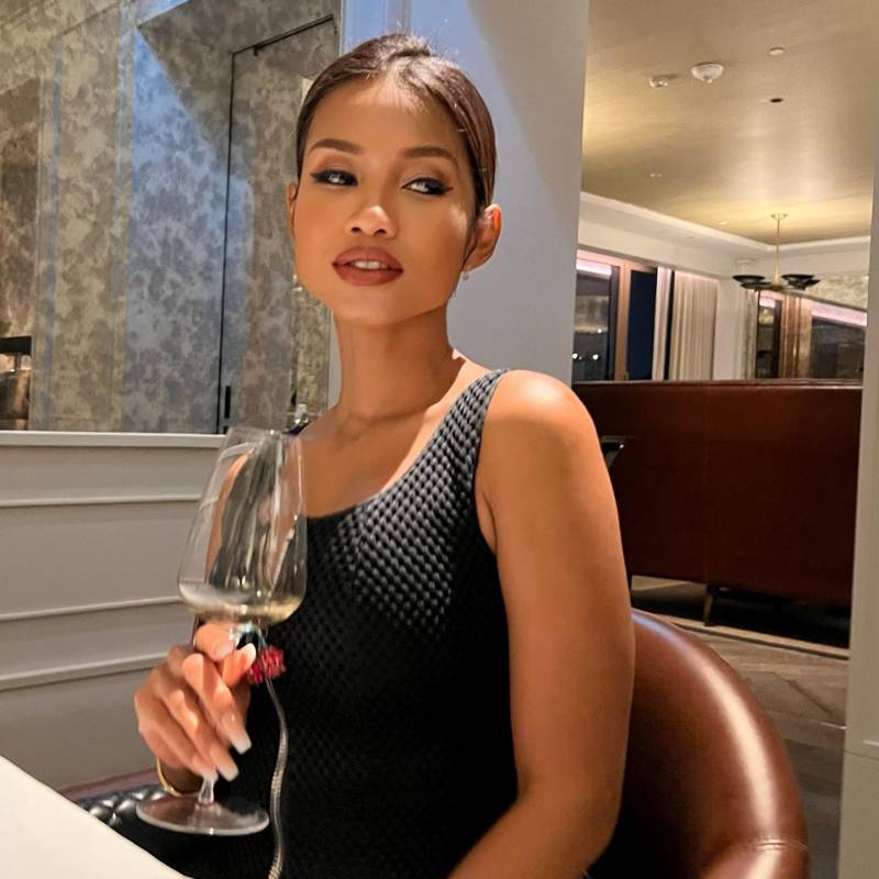 Meet Pimmss, 18 Female from Thailand - Free Online Dating at AhhDate