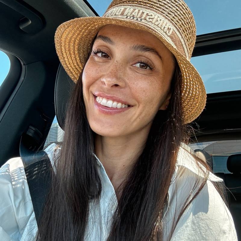 Meet RESILOVELY, 18 Female from Países Bajos - Free Online Dating at AhhDate