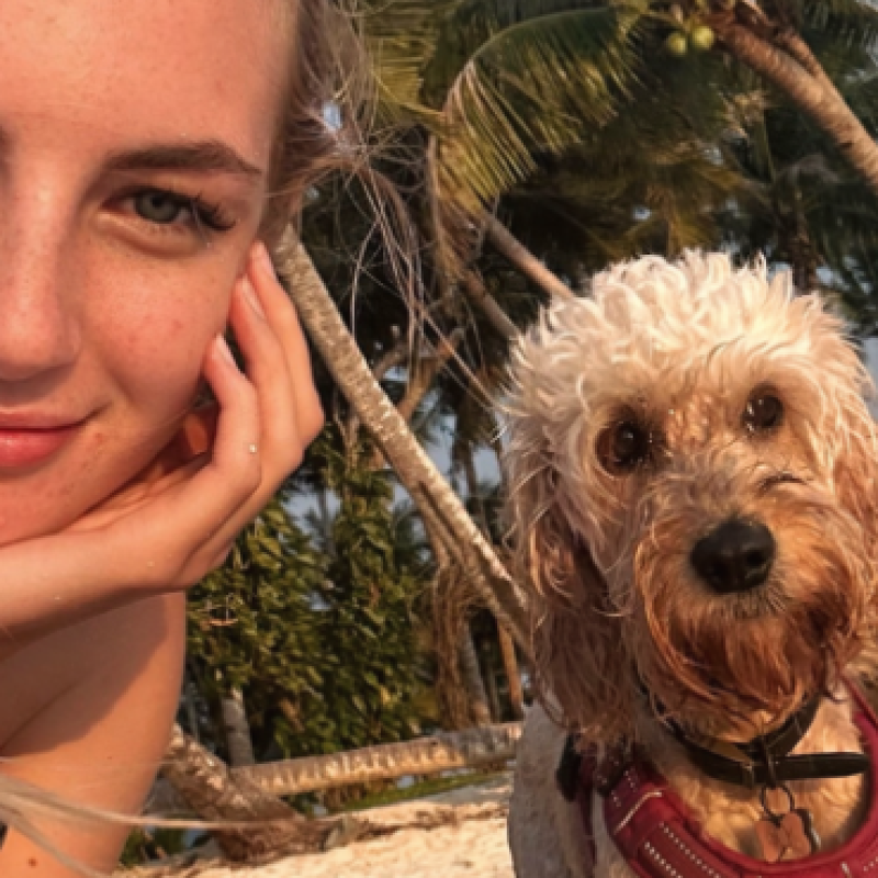 Meet bles, 18 Female from المملكة المتحدة - Free Online Dating at AhhDate