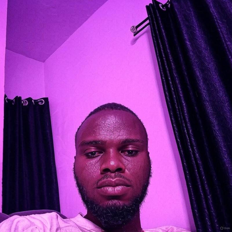 Meet Chibuike, 18 Male from Nijerya - Free Online Dating at AhhDate